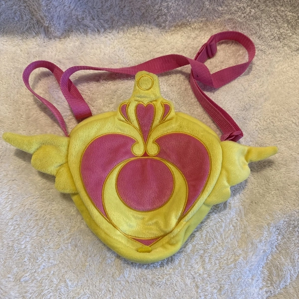 Sailor Moon Crisis Brooch Compact Crossbody Bag
