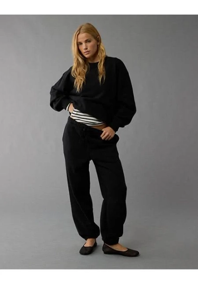 AE Women's Everyday Luxe Jogger