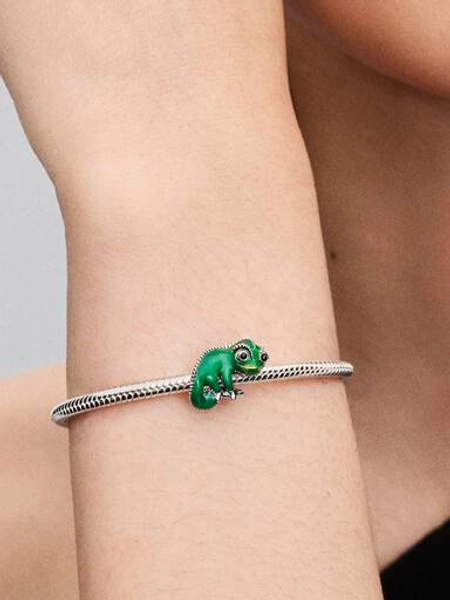 Disney Tangled Pascal Color-changing Charm | Pendant | Sterling silver | Pandora US