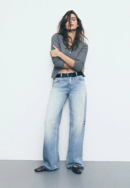 D91 Jeans a vita bassa e gamba larga