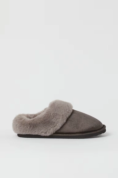 Warm-Lined Slippers - Gray