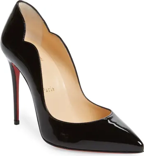 Hot Chick Scallop Pointed Toe Pump