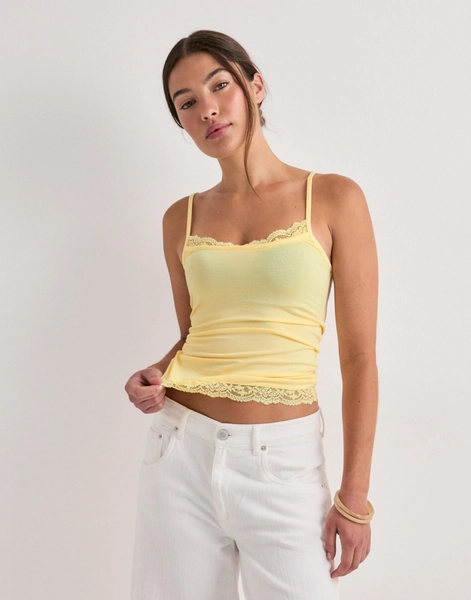 Soft Lace Detail Singlet