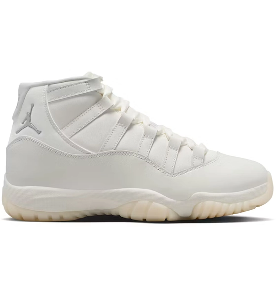 Jordan 11 Retro Pearl (Women's)