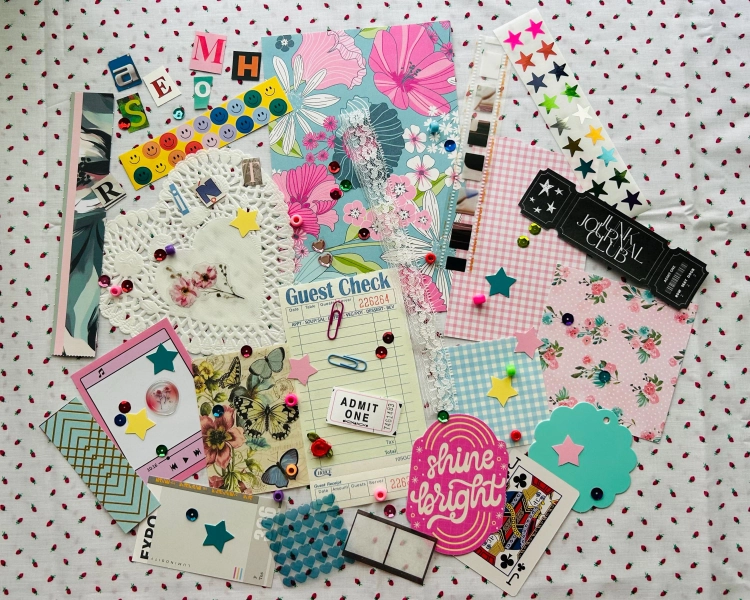 JUNK JOURNAL Mystery Scrap Pack, Ephemera for Creative Collaging & Crafting