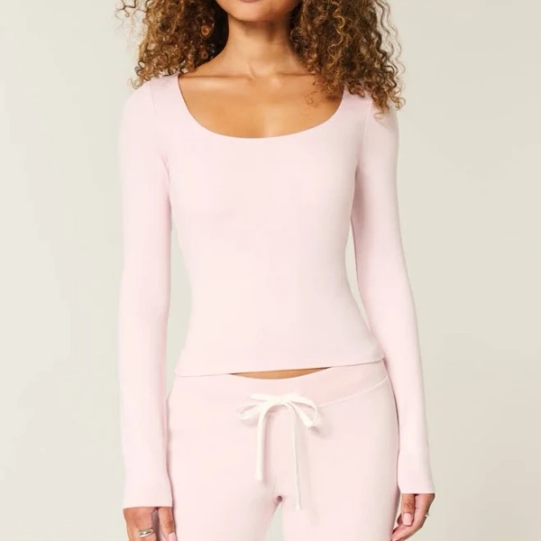 Hollister Women's Seamless Scoop Top