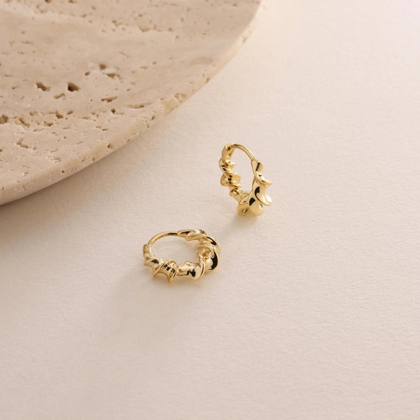 18K Gold Plated Tiny Twisted Spiral Huggie Hoop Earrings, Dainty Huggie Earrings, Twisted Earrings, Perfect Gift for her, Every Day Earrings