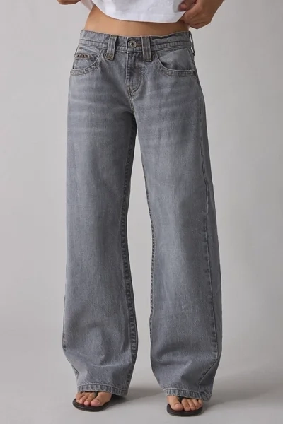 BDG Kayla Low-Rise Jean