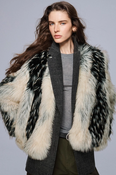FAUX FUR SHORT COAT ZW COLLECTION