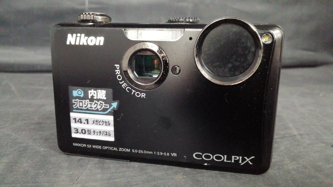 Nikon COOLPIX S1100pj Black Built-in Projector 14.1MP Digital Camera Touch Junk