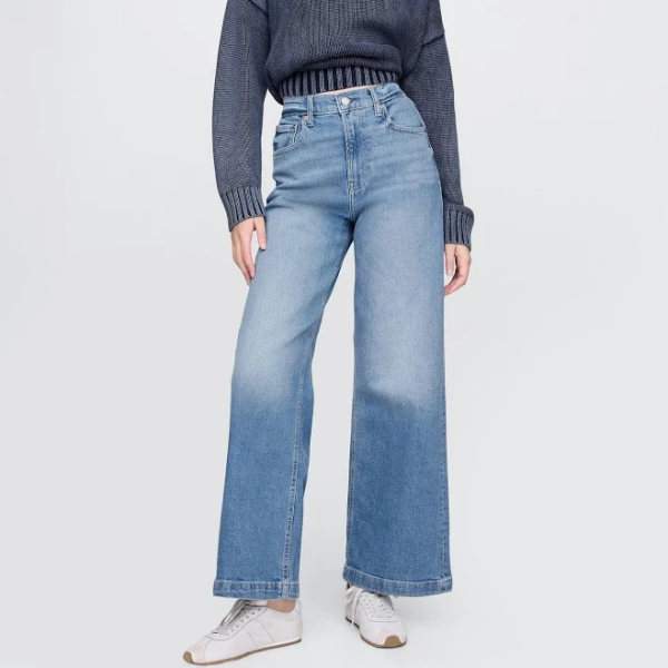 Gap Women's High-Rise Stride Wide-Leg Ankle Jeans