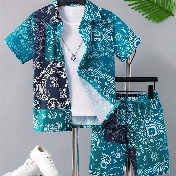 Paisley Print Short Sleeve Set, Bandana Print, Premium Print, Durable, Casual Fashion, Loose fit T shirt, Breathable Fabric, Comfortable Wear, Stylish Outfit, Summer Essential, Trendy Look, Ideal for Vacation, 167 Characters, Perfect for Outdoor