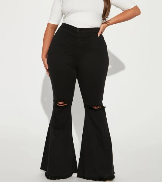 Fashion Nova Women's Mystery Solved Bell Bottom Jeans
