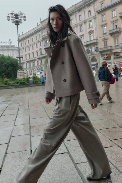 HIGH COLLAR JACKET