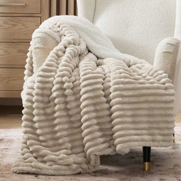 Bedsure Fleece Throw Blanket for Couch - Super Soft Cozy Fleece Thick Warm Blanket for Winter, Plush Beige Throw Gift for Women, 50x60 Inches