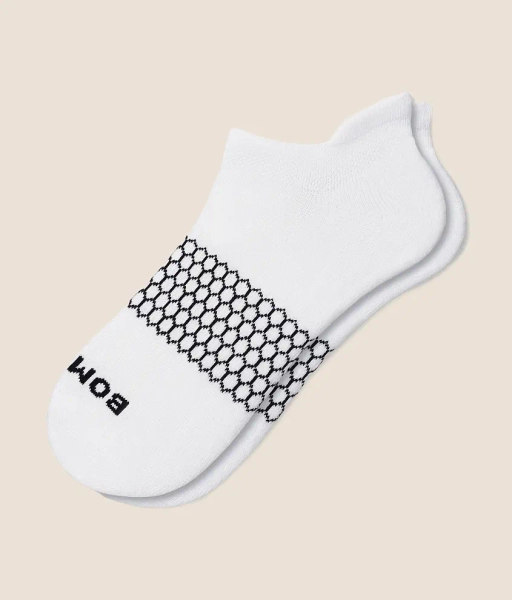 Medium White Core Classic Ankle Socks