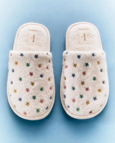 Star slippers