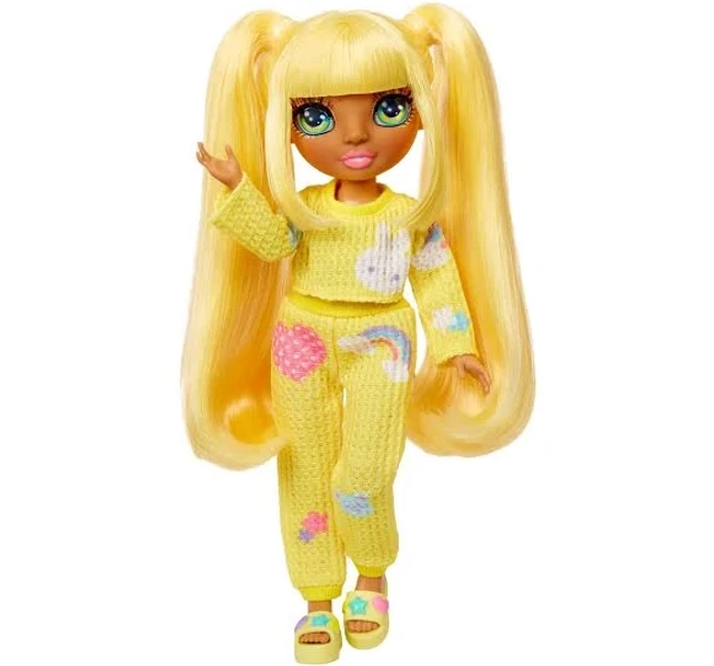 Rainbow High Junior High PJ Party Fashion Doll