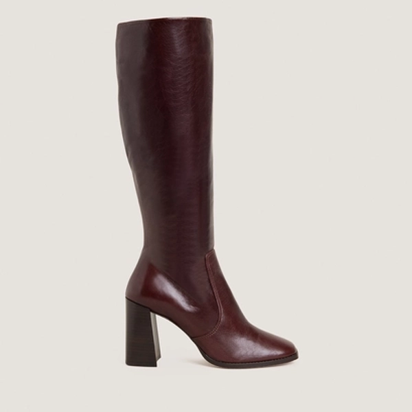 Bottes à hauts talons