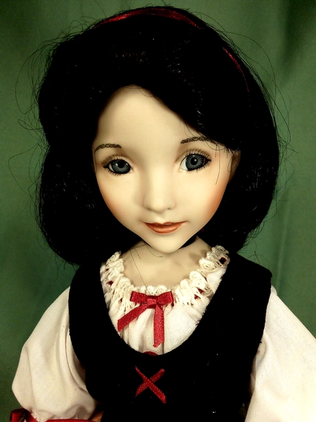Porcelain Doll "Snow White" (130) by Dianna Effner, Edwin M. Knowles Collection