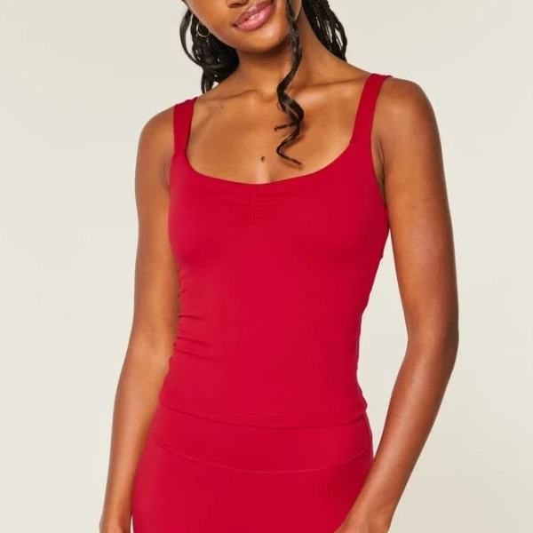 Hollister Gilly Hicks Active Recharge Sweetheart Tank