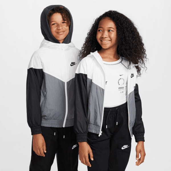 #8 Nike Sportswear Windrunner Big Kids' Hooded Repel Jacket 