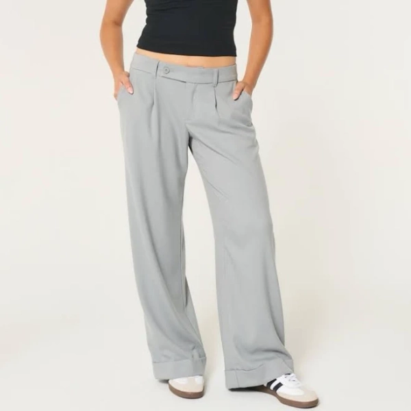 Hollister Women's Livvy Low-Rise Wide-Leg Pants
