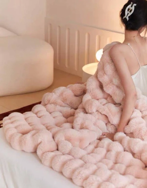 Soft and Comfortable Fluffy Winter Blanket