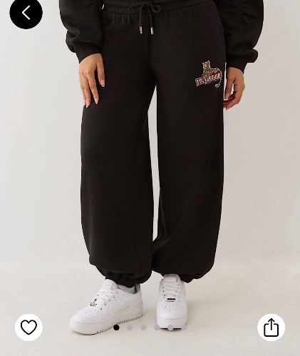 

CRYSTAL LEOPARD BAGGY JOGGER - Black | True Religion

