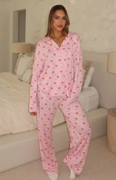 Pillow Talk Printed Long Sleeve Pyjama Set