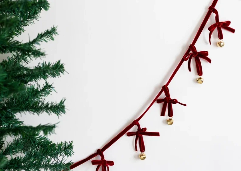 Handmade Velvet Elegance: Jingle Bell Symphony for Your Christmas Tree Ornament Garland Chain