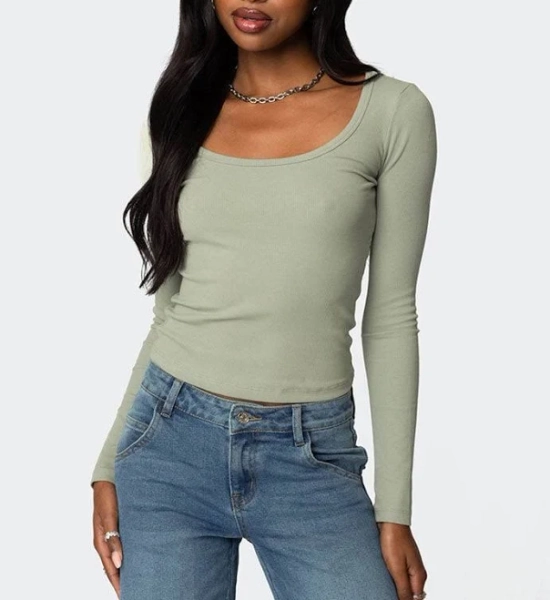 Edikted Women's Makenna Rib Scoop Neck Long Sleeved Top