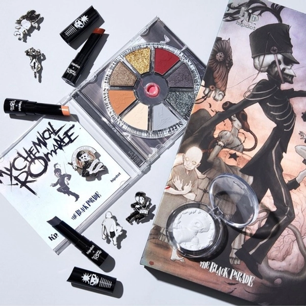 HIPDOT MCR My Chemical Romance Black Parade Collectors Box | NWT
