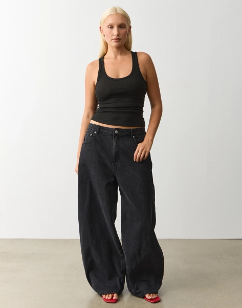 Low Rise Super Baggy Jean