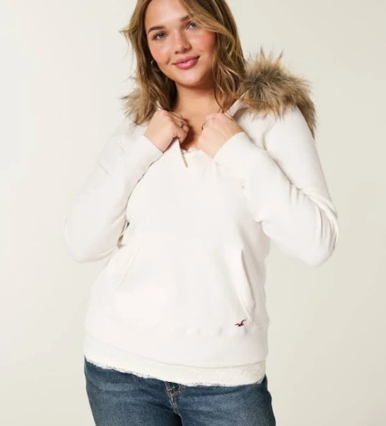 Hollister Women's Feel Good V-Neck Hoodie