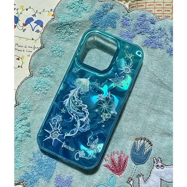 Phone Case: 1pc Korean-style Phone Case Featuring a Laser-cut Dreamy Ocean Jellyfish Design, Compatible with iPhone 17/17 Air/16/15/14/13/12/11 Pro Max/Xr/Xs/Xs Max Series Models. Perfect as a Halloween or Christmas Gift for Friends