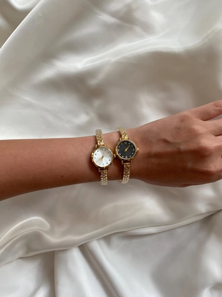 Gold Tone Dainty Watch, Vintage Stainless Steel Bracelet, Elegant Jewelry