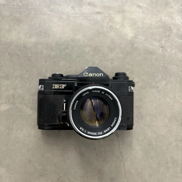 Canon EF 35mm SLR Film Camera Black Body + 100mm FD F2.8 Portrait Lens
