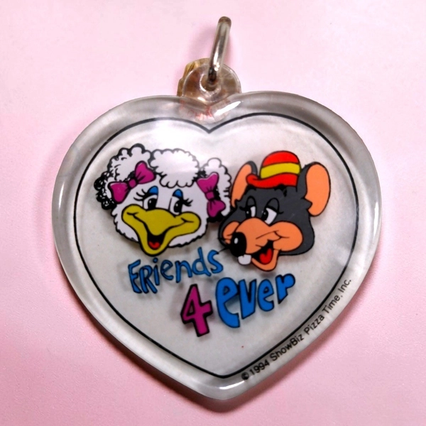VTG 1994 Chuck E Cheese Helen Henny Friends 4 Ever Heart Keychain ShowBiz Pizza