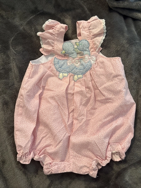 Vintage Baby 1980s Pastel Pink Porch Goose Bubble Romper One Piece 6-9 Months