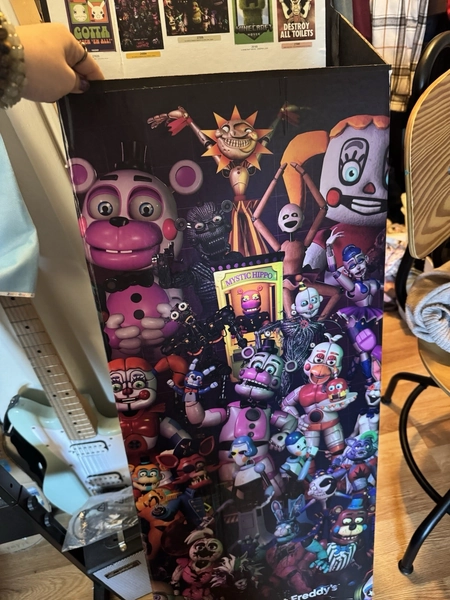 FNAF DISPLAY BOX | FIVE NIGHTS AT FREDDYS