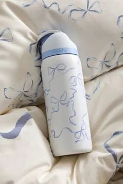 Owala UO Exclusive FreeSip 0.9L / 32oz Water Bottle - Bowala 900ml at Urban Outfitters