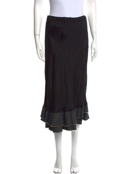 Raw-Edge Trim Midi Length Skirt