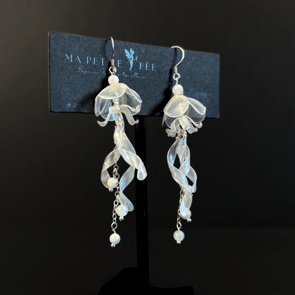Jellyfish Earrings: Fairy Core Shimmery Oceancore Beach Jewelry Shimmery Jelly Fish Sea Themed