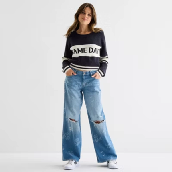 Arizona Womens Juniors Low Rise Ripped Baggy Fit Jean