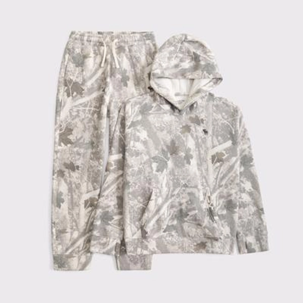 essential icon hoodie & icon joggers sweatpants set