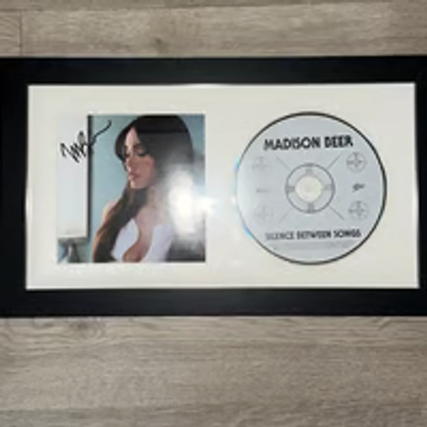 madison beer silence between songs cd + signed insert framed