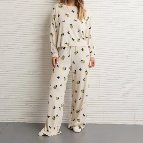 AE Luxe Plush Grinch Pant Set