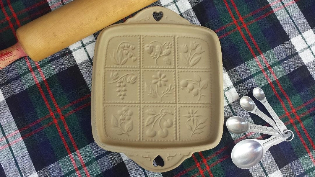 Vintage Shortbread Cookie Mold Flowers and Fruit, Hearts and Wicker, Christmas Tree, Your Choice