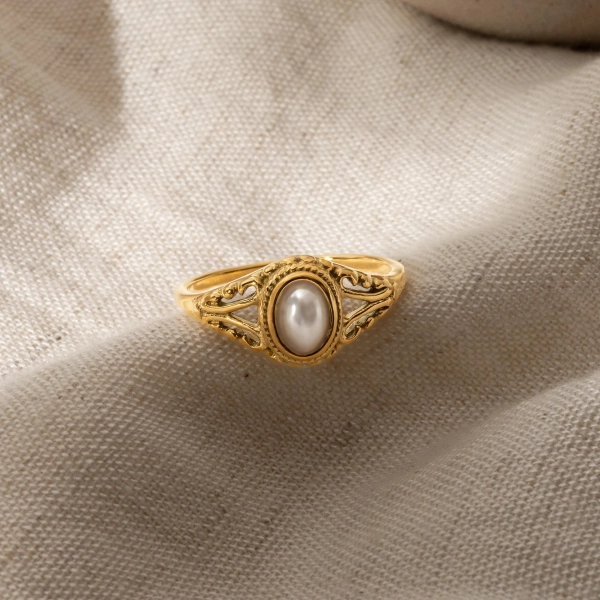 18K Gold Victorian Pearl Ring, Vintage Pearl Ping, Statement Ring, Engagement Ring, Freshwater Pearl Ring, Christmas Gift, Gift - Primary color: Gold